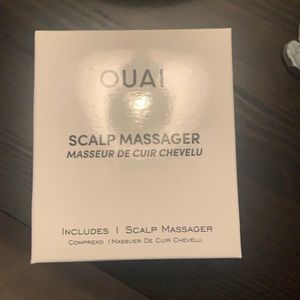 Quai scalp massager
